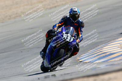 media/Mar-12-2022-SoCal Trackdays (Sat) [[152081554b]]/Turn 10 (130pm)/